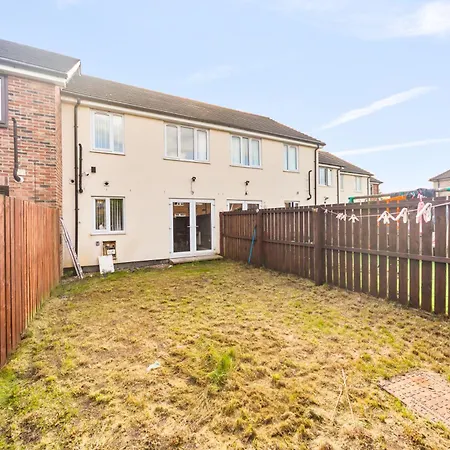 From - For Contractors * Bradford (West Yorkshire)